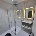 Splendid Apartment, Nice Quality Fittings